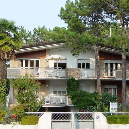 Villa Anny Lignano Sabbiadoro Dış mekan fotoğraf