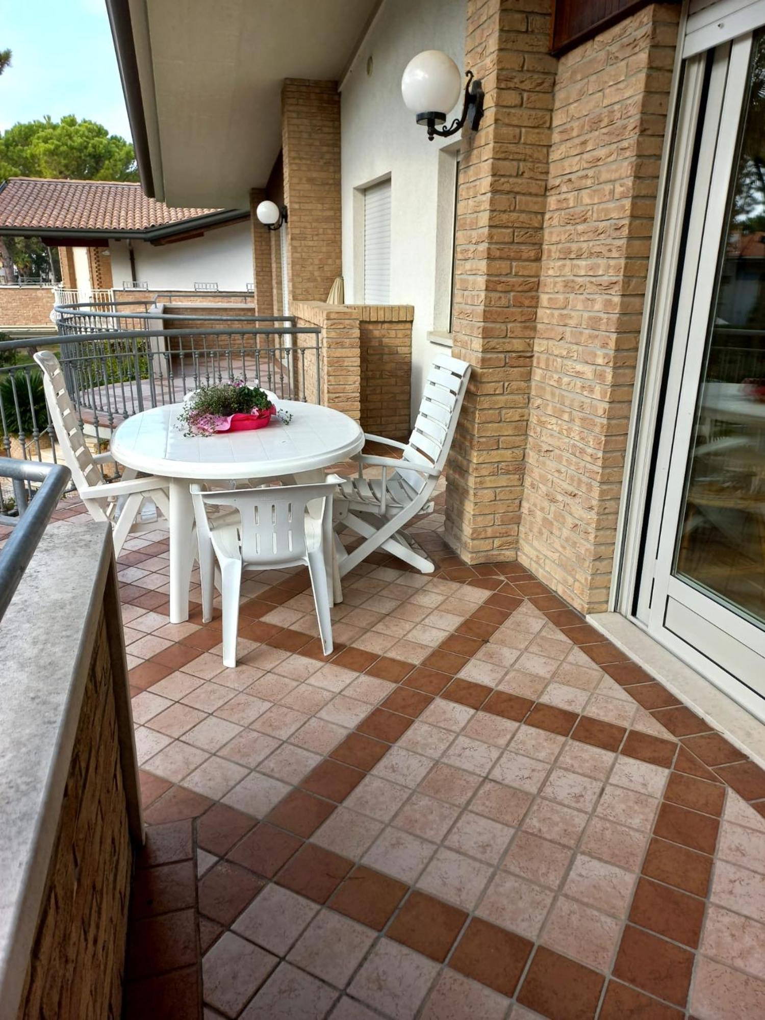 Villa Anny Lignano Sabbiadoro Dış mekan fotoğraf